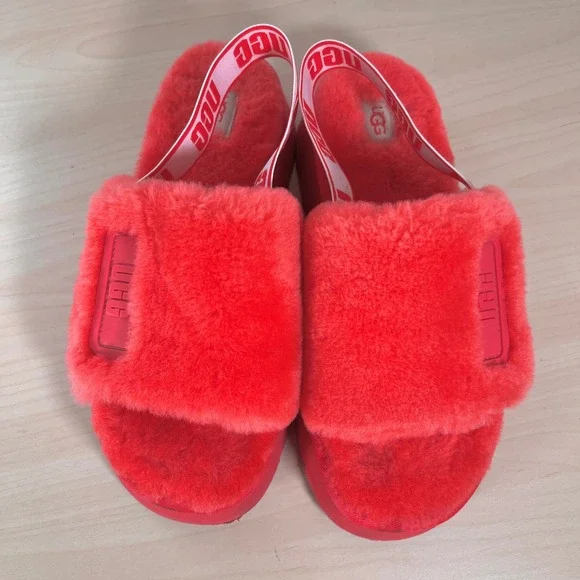 UGG Fluffita Sandals Women Size 10 Pink Red Platform Sheepskin Slides - Picture 2 of 8